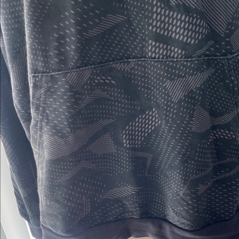 Adidas Black and Gray Camouflage Hoodie - Picture 4 of 8